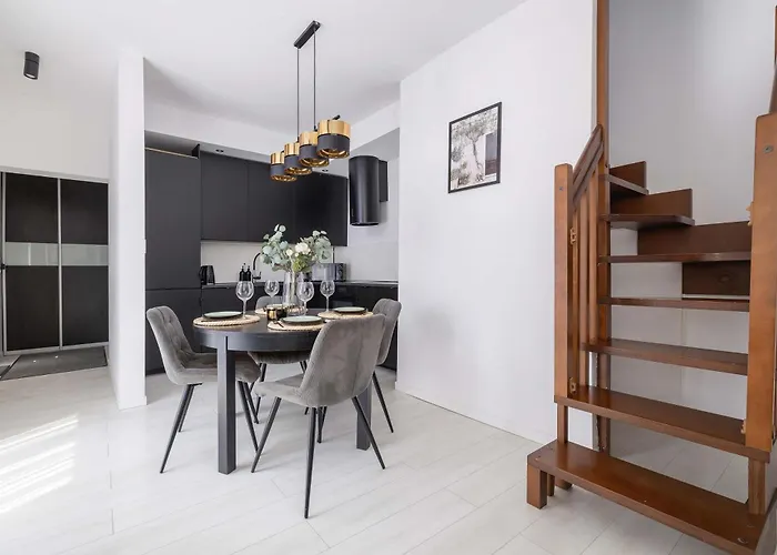 Nyaraló Spacious In With Ac & Parking Wieliczka